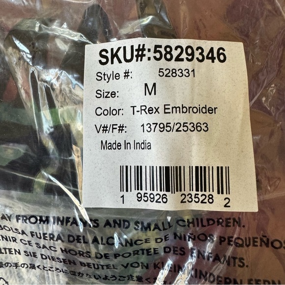 Lands' End Red T-Rex Dinosaur Embroidered Graphic Tee Top Long Sleeve Sz M 8 NEW - Picture 6 of 6